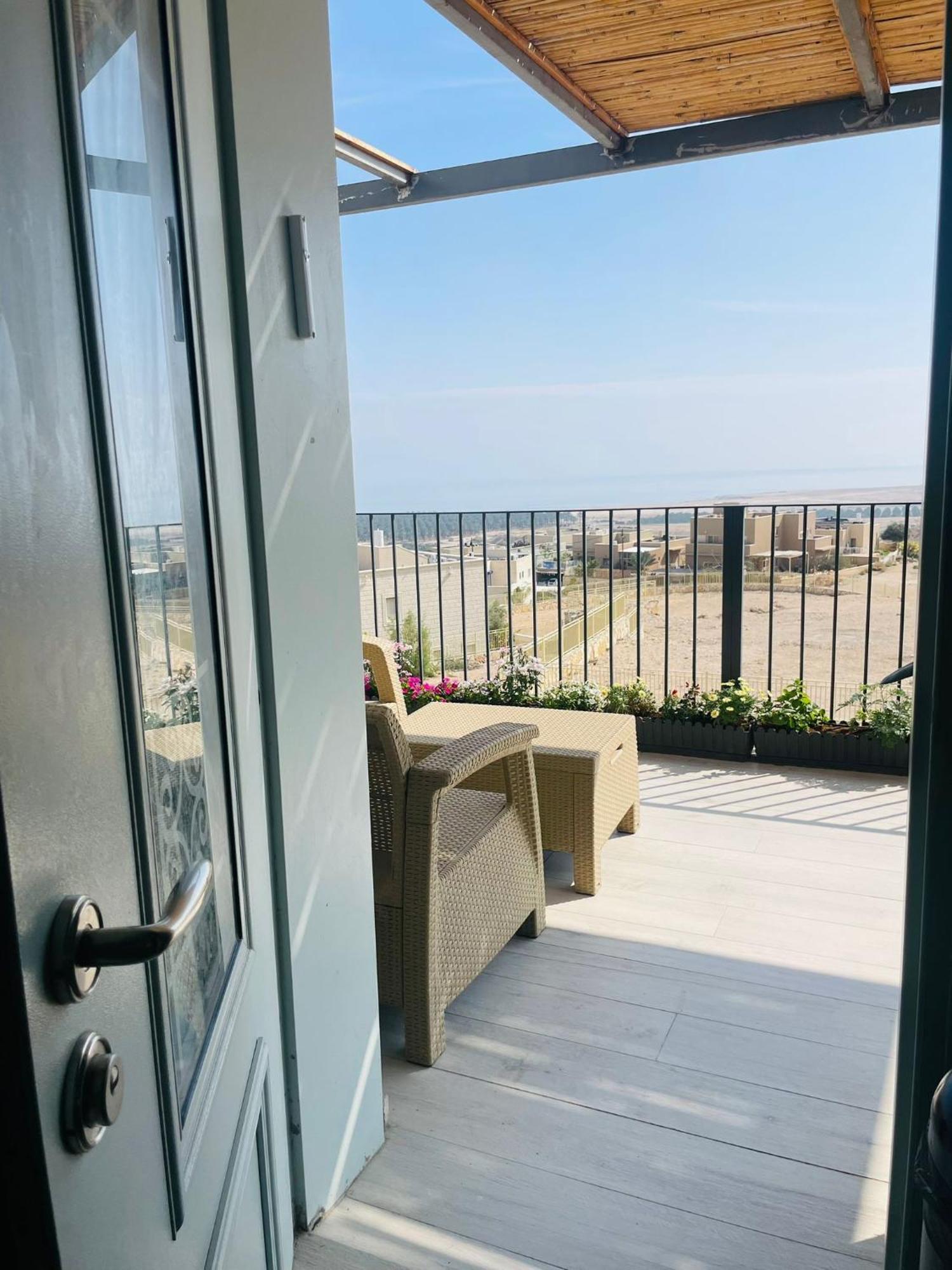 בין הר ובין ים Apartment Avnat Exterior foto