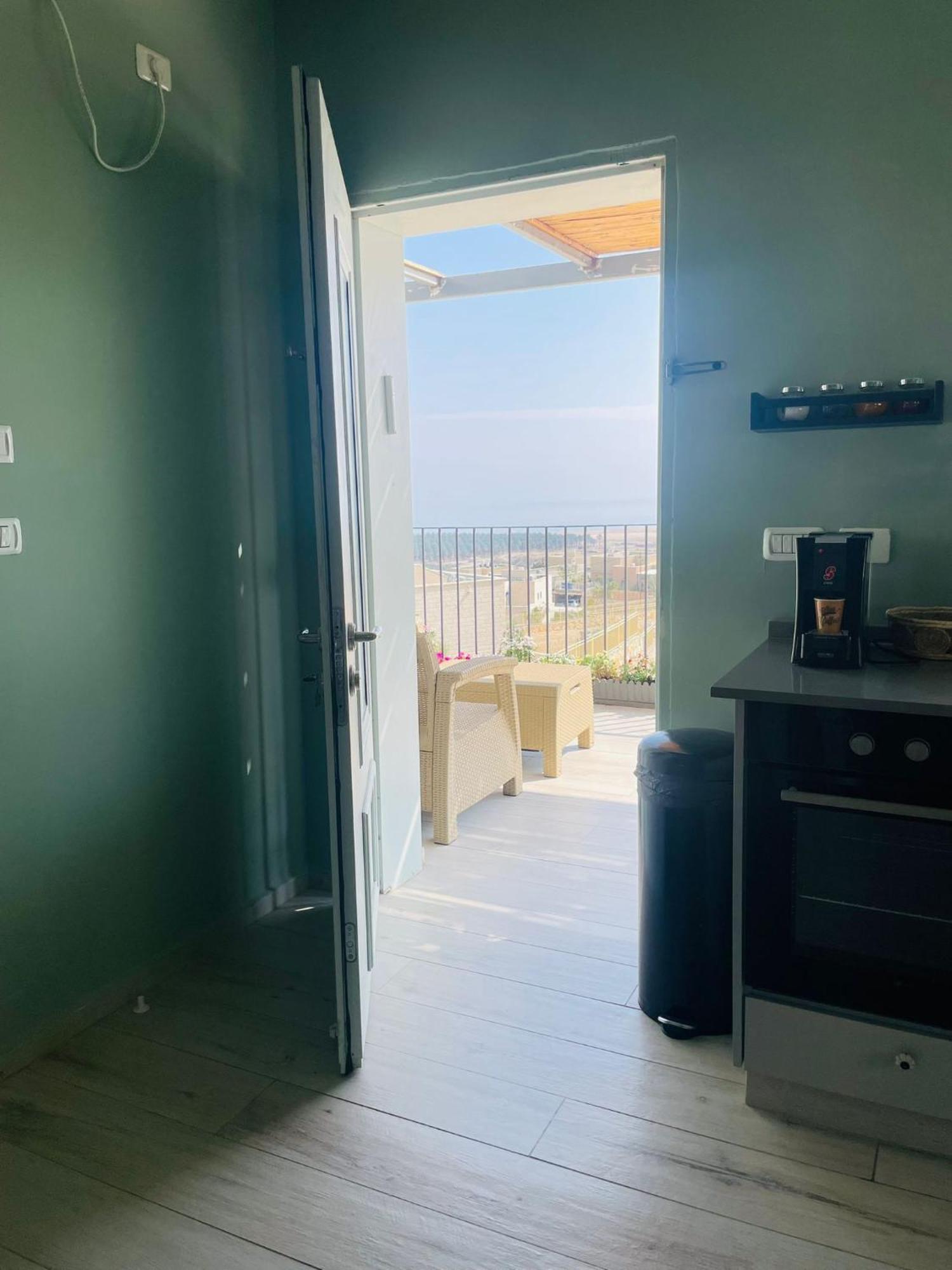 בין הר ובין ים Apartment Avnat Exterior foto